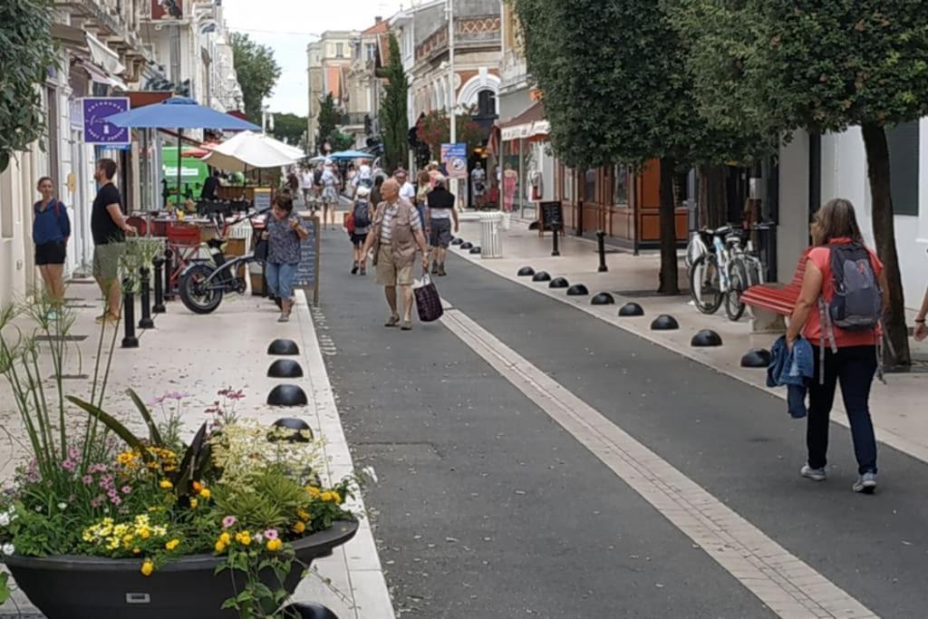 Centre, Grand T2 Balcon Pkg, Plage Gare 600M, Tres Calme Arcachon Bagian luar foto